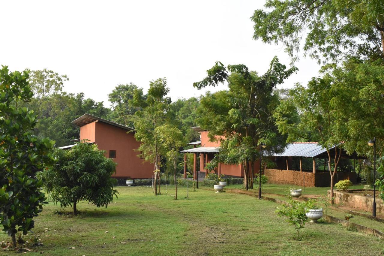 Nil Bawana Nature Resort Удавалаве Экстерьер фото